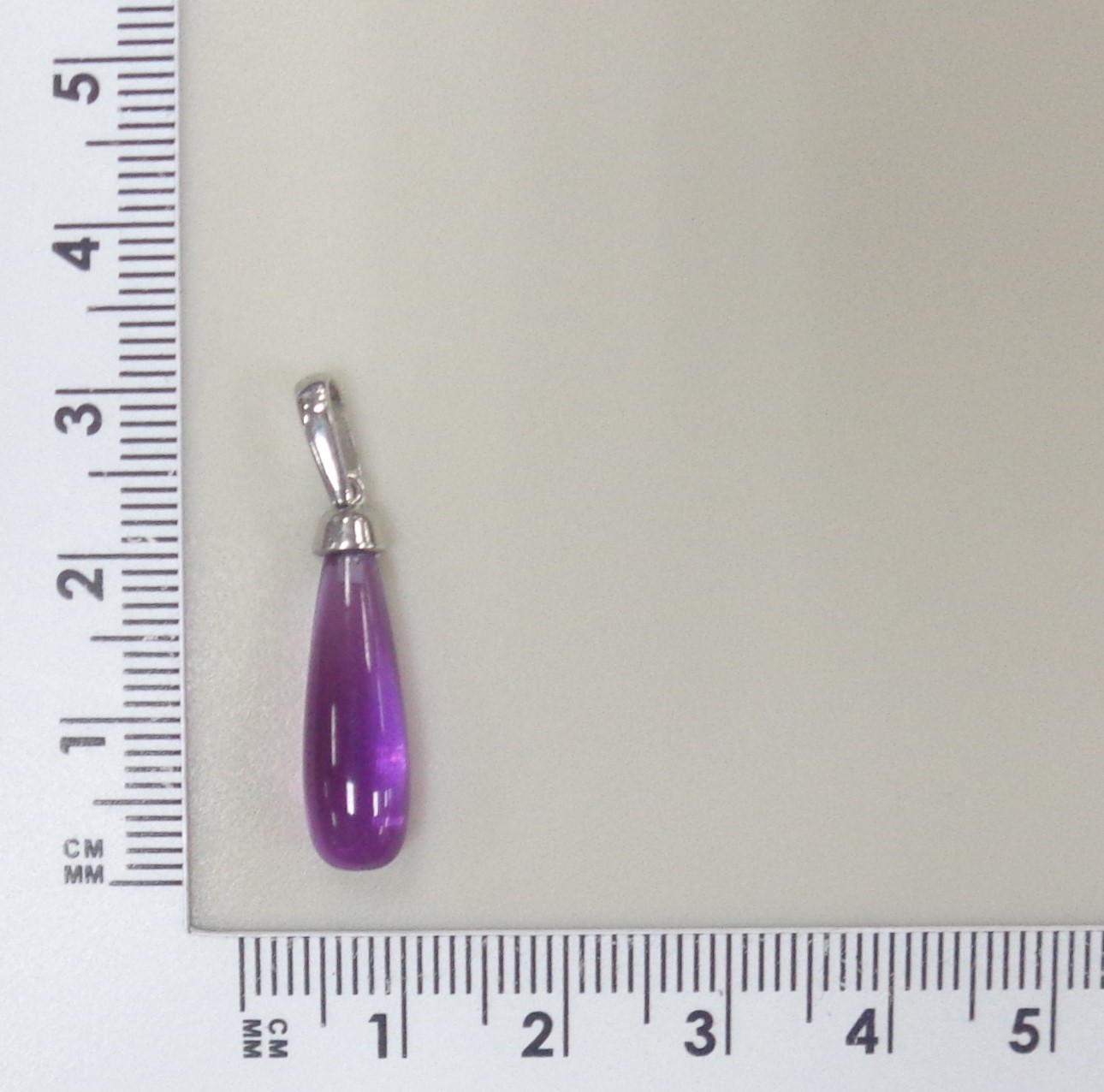 Серебряная подвеска с аметистом